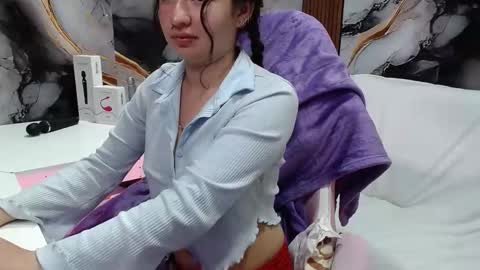 Snapshot of lilimini032 chatting on May 16, 7:34 pm lilimini online show from May 16, 7:34 pm