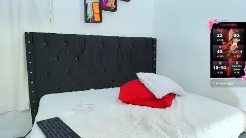 Lilith online show from November 8, 3:18 am