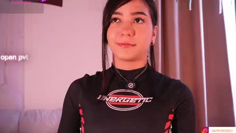 Snapshot of lilith__rosse chatting on July 14, 3:07 pm Lilith Rosse online show from July 14, 3:07 pm