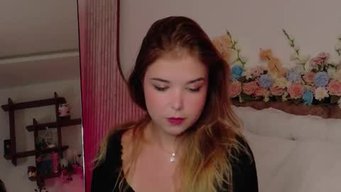 Lilith Bonheur online show from March 29, 11:38 pm