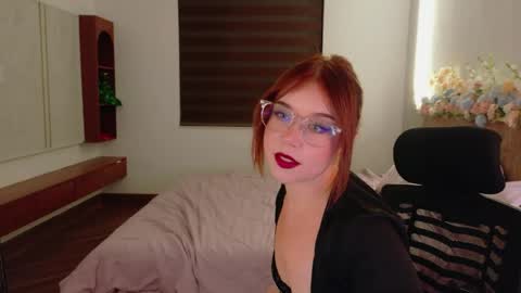 Lilith Bonheur online show from May 29, 2:04 pm