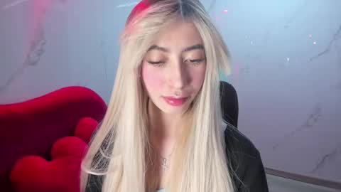 lilith cooper20 online show from November 4, 10:31 pm