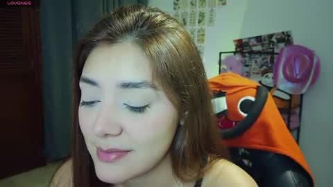 Snapshot of lilith_cruzz chatting on April 14, 2:50 am Lilith online show from April 14, 2:50 am