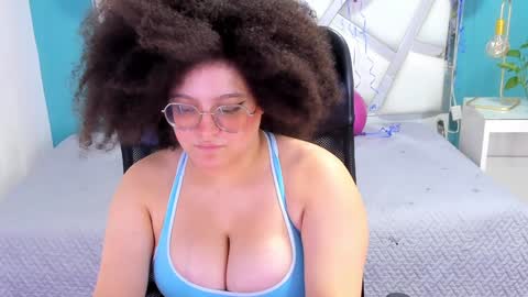 Snapshot of lilith_mesa chatting on December 28, 6:49 am Lilith online show from December 28, 6:49 am