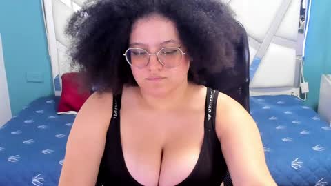 Snapshot of lilith_mesa chatting on January 21, 9:57 am Lilith online show from January 21, 9:57 am