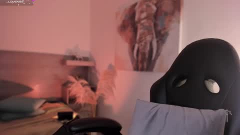 lilith_sage_ online show from February 28, 11:47 am