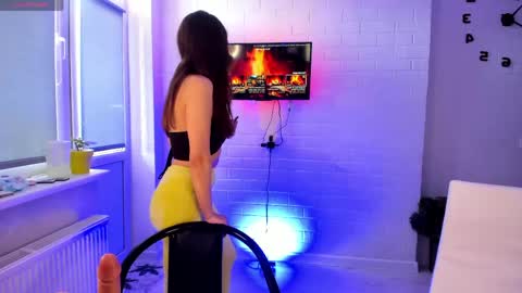 Lilith online show from May 22, 10:54 am