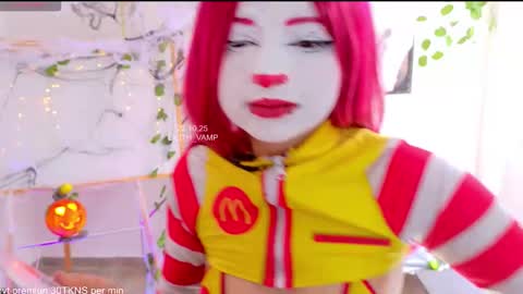 LILITH 200 LIKES   Thursday Clown Costume M online show from October 24, 6:59 pm