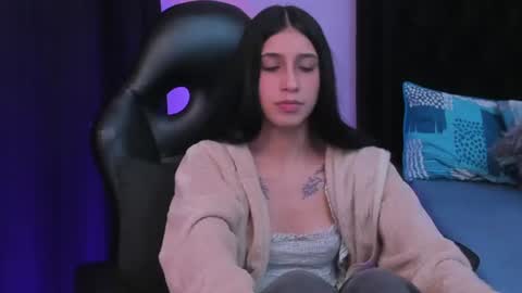 Snapshot of lilithcollins chatting on July 13, 12:19 pm LILIKTH online show from July 13, 12:19 pm