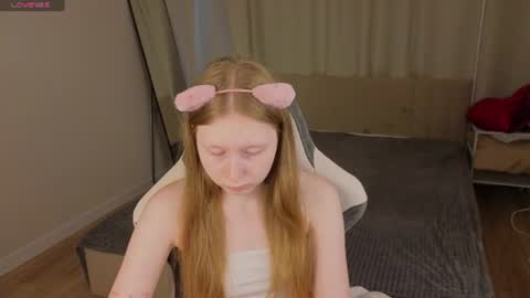  Lili Tiny  GMT2 3-10AM  MonTueWedThuSat online show from July 7, 1:41 am