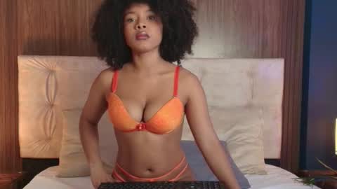 lilitzrodriguez online show from June 19, 11:47 am