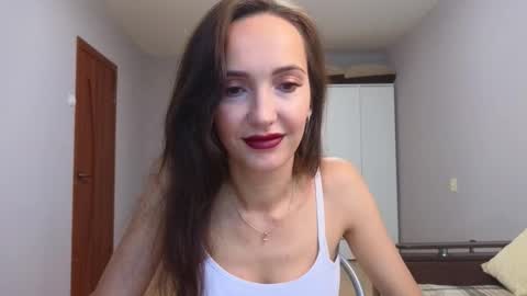 Lillian online show from November 6, 5:19 am