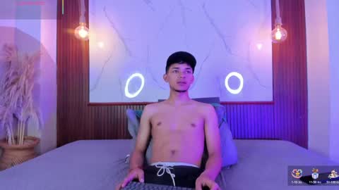 lillian_lee1 online show from May 29, 6:06 pm