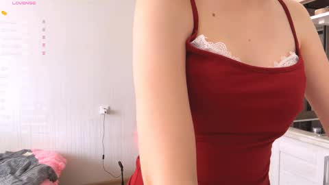 Snapshot of lillianadejager chatting on May 27, 3:36 am Nelly online show from May 27, 3:36 am