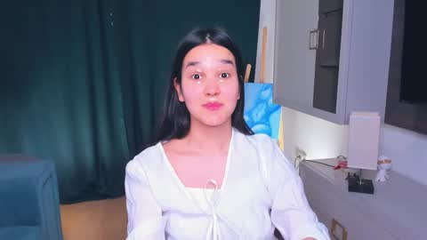 Celina Lillie online show from March 30, 11:11 am