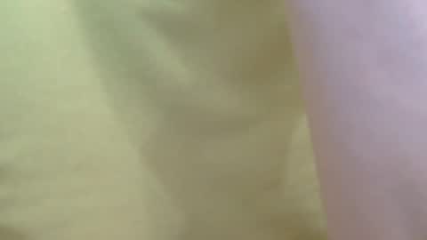 Snapshot of lillkit chatting on February 6, 10:57 pm Lilu online show from February 6, 10:57 pm