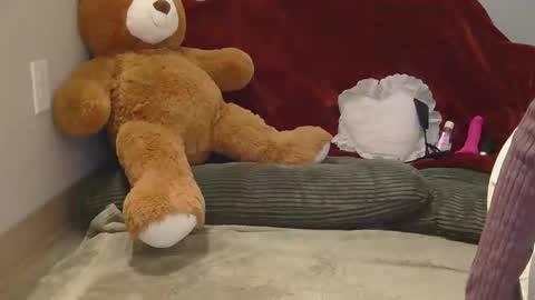 Snapshot of lillydreamz chatting on May 7, 12:38 am Lilly Dreamz online show from May 7, 12:38 am