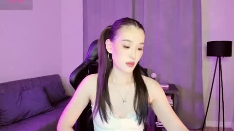 Lilly online show from June 29, 5:13 pm