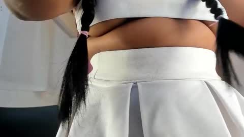 lillyy16 online show from March 13, 11:06 am