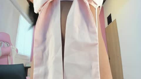 lillyy16 online show from April 14, 11:05 am