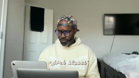 lilnasty100 online show from April 14, 5:41 pm