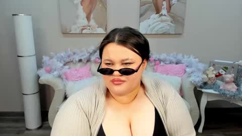 Snapshot of lilolewins chatting on January 14, 12:43 am LiloLewins online show from January 14, 12:43 am