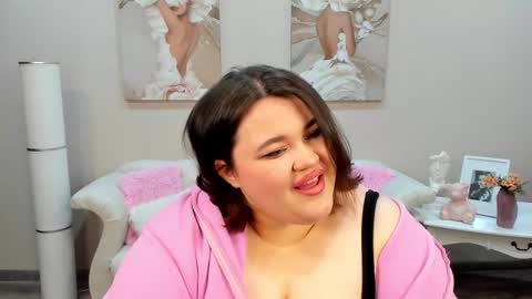 Snapshot of lilolewins chatting on January 20, 6:43 pm LiloLewins online show from January 20, 6:43 pm