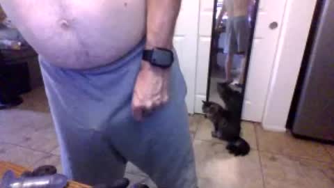 Snapshot of lilpackage69 chatting on July 5, 9:33 pm lilpackage69 online show from July 5, 9:33 pm