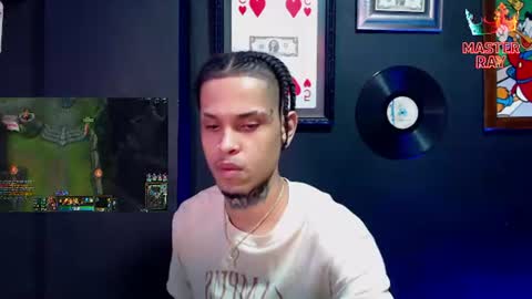 Snapshot of lilray99 chatting on June 19, 9:51 pm ONLYFANS online show from June 19, 9:51 pm