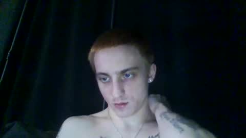 Snapshot of lilsecret222 chatting on March 20, 3:33 am lilsecret222 online show from March 20, 3:33 am