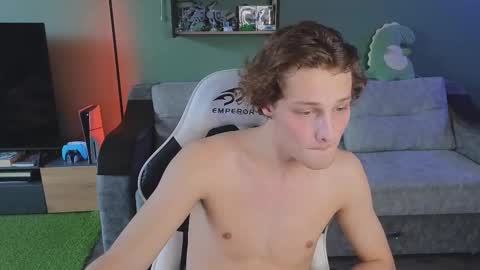 lilteddyboy online show from October 10, 11:53 am