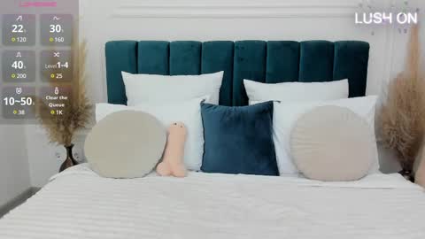 Lilu online show from January 26, 8:23 pm