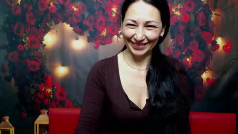 lilugrants online show from March 3, 10:20 pm