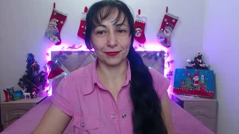 lilugrants online show from December 14, 7:07 pm