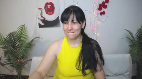 lilugrants online show from April 30, 6:25 pm
