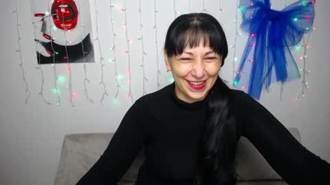 lilugrants online show from May 28, 6:16 pm