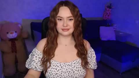 lily_baker_ online show from February 11, 6:57 pm