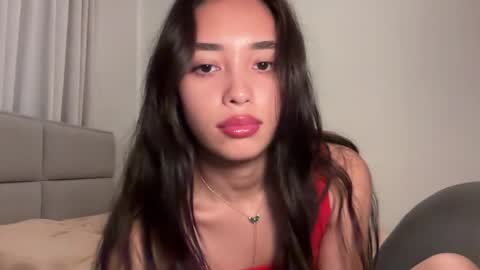 Lily online show from May 13, 8:06 pm