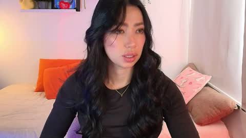 Snapshot of lily_evans_ chatting on April 8, 10:10 pm just lily online show from April 8, 10:10 pm