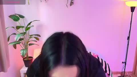 Snapshot of lily_evans_ chatting on July 10, 9:17 pm just lily online show from July 10, 9:17 pm