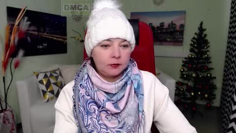 Lily online show from December 23, 8:34 am