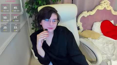 Lily online show from March 10, 2:16 am