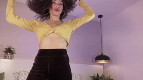 lily_obsession online show from May 22, 12:11 pm