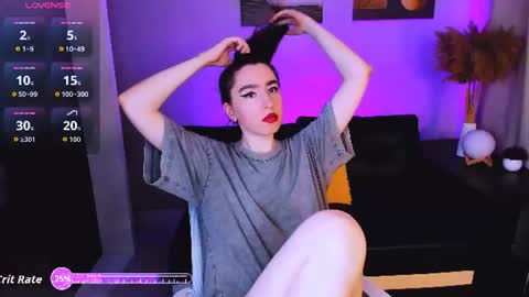 Snapshot of lily_xbaby chatting on June 28, 2:34 pm LILY online show from June 28, 2:34 pm