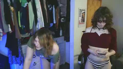 lilybvixen online show from March 6, 2:30 am