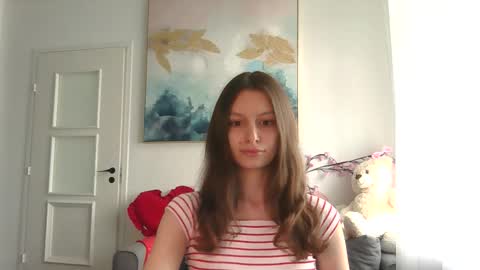 Snapshot of lilycandy_ chatting on June 11, 9:18 am lilycandy_ online show from June 11, 9:18 am
