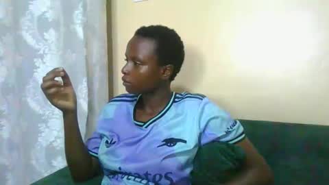 lilycute19 online show from February 3, 11:15 am