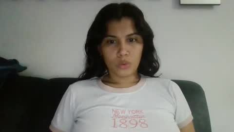Snapshot of lilyford_ chatting on June 2, 1:51 am lily online show from June 2, 1:51 am