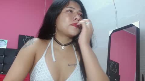 lilyjamesx online show from September 8, 2:49 pm