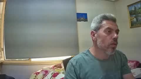 lilylovelyman50 online show from May 28, 1:41 pm